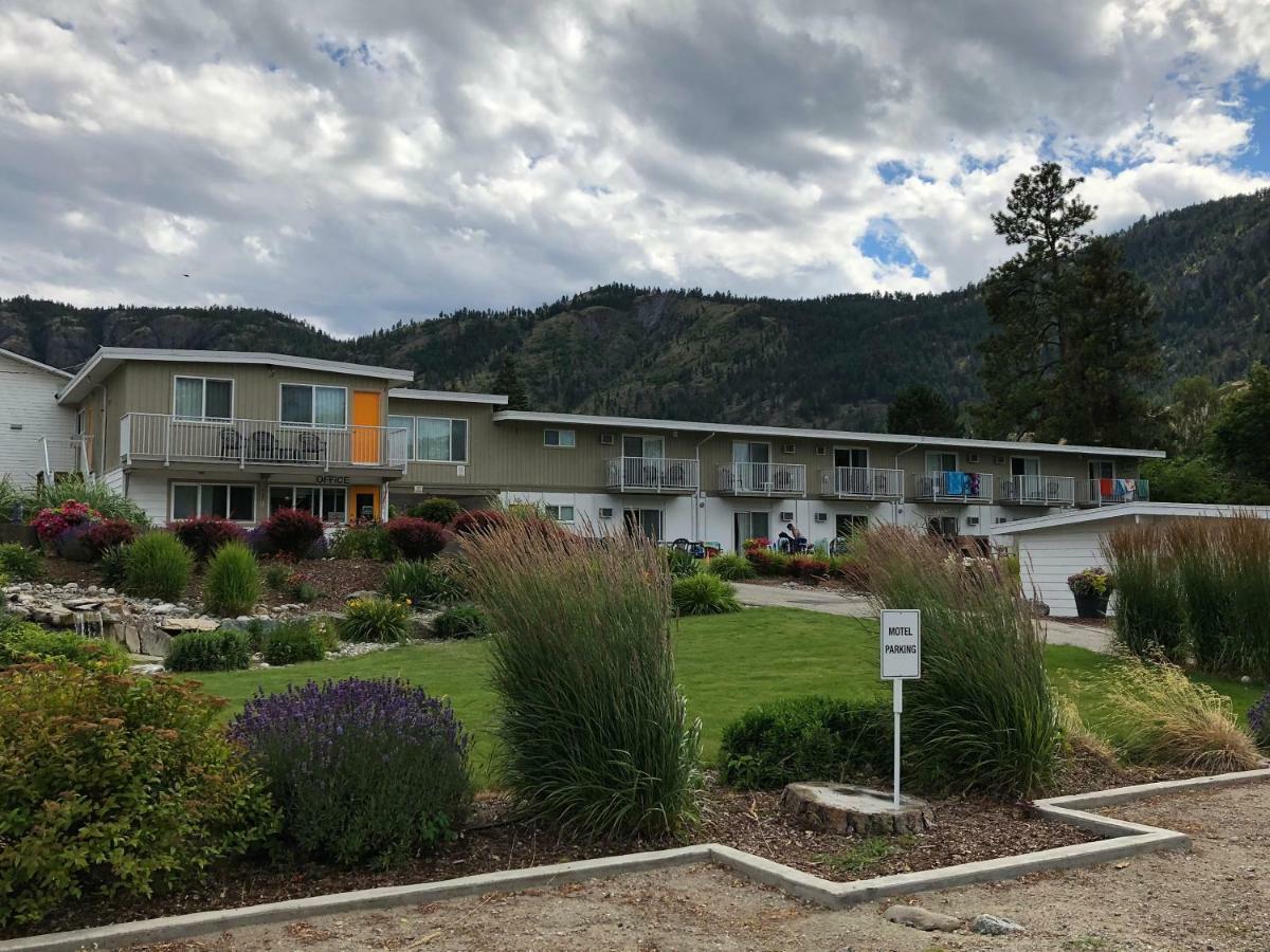 Okanagan Falls Holiday Beach Resort Motel מראה חיצוני תמונה